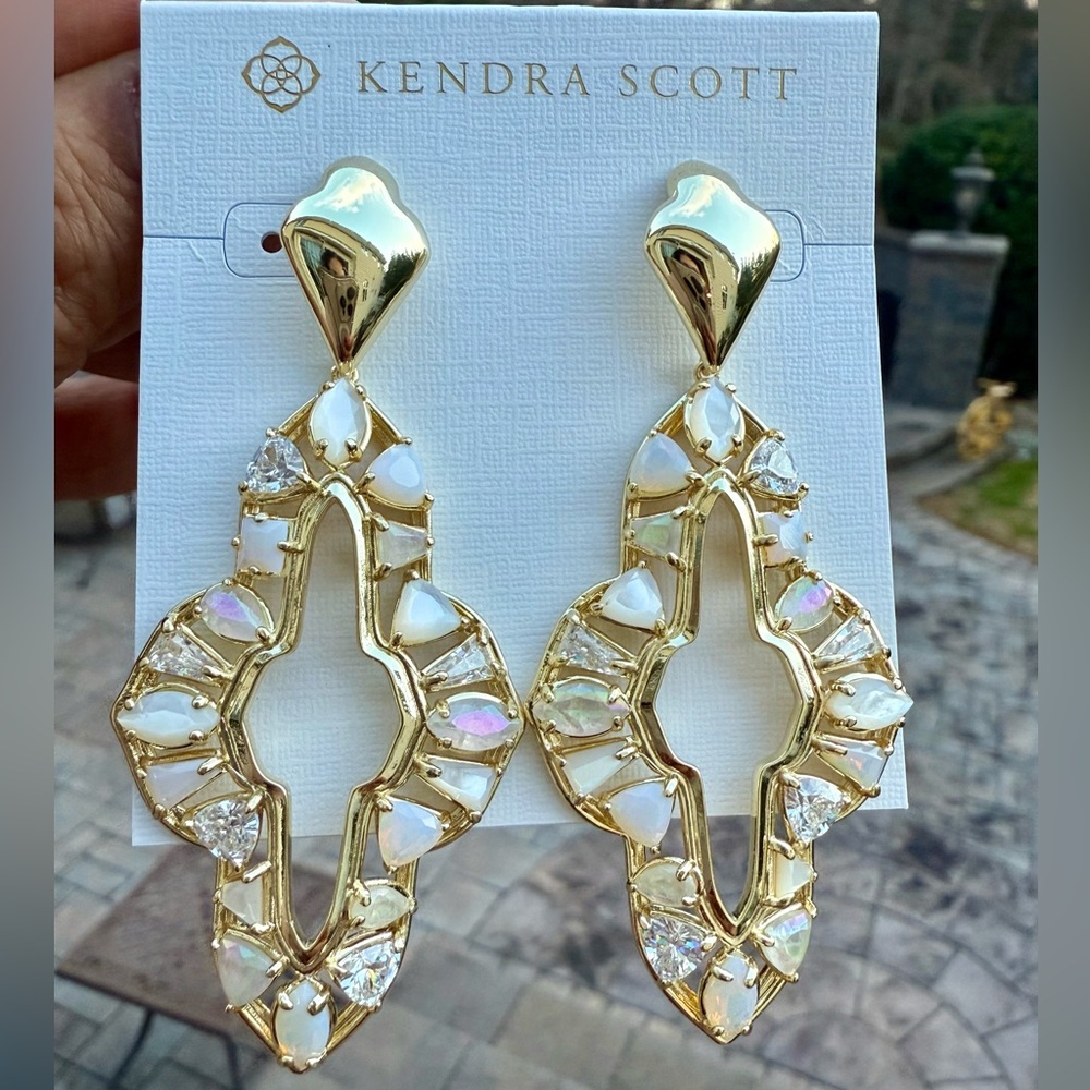 NWT - Kendra Scott Abbie Stone Open Frame Statement Earrings